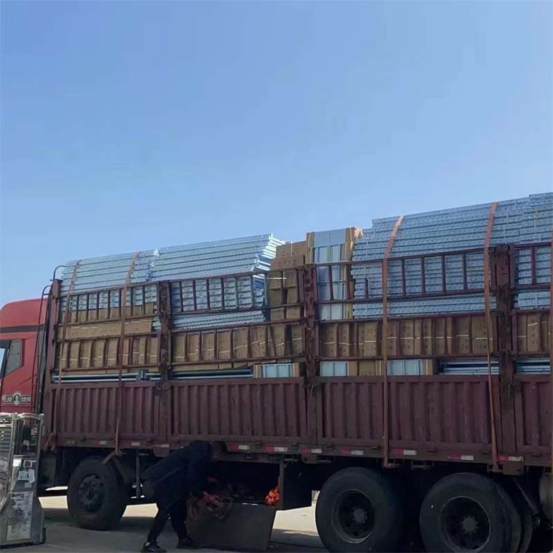 山西吕梁柳林县到新疆阿勒泰富蕴县物流公司，一站式服务